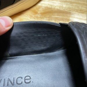 Vince Blair sz8 Black Snakeskin Leather Sneakers